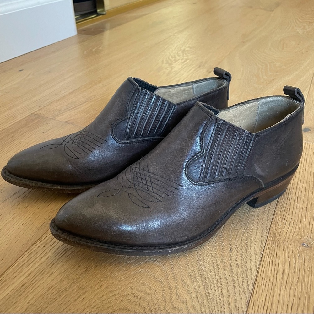 Frye Billy Shootie in Smoke - Size 7